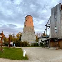 Kunsthof-Panorama an einem herbstlichen Morgen © SOLEPARK Kunsthof an einem herbstlichen Morgen