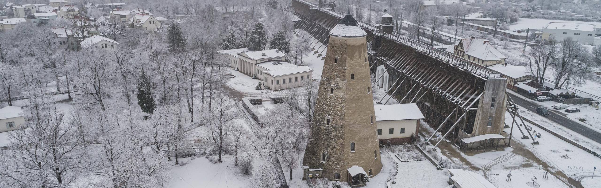 Luftaufnahme vom Kunsthof im Winter