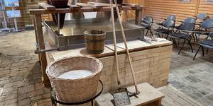 Siedepfanne im Kunsthof