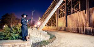 Nachtwächter Jeff Lammel am Gradierwerk