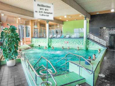 Solequell Innenaufnahme Heißbecken