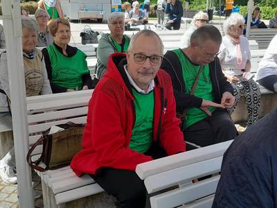 3 auch die Rheumahilfe Selbsthilfegruppe Schönebeck Gemeinsam bewegen  war dabei