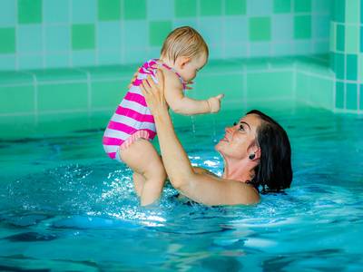Babyschwimmen im SOLEPARK