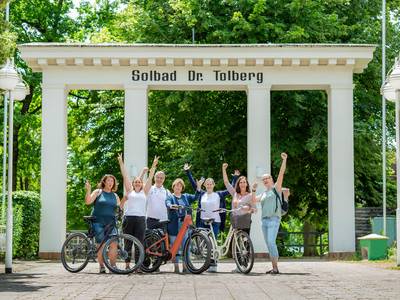 Teamfoto von 2024: v.L.n.R Jessika Rogat, Sissy Krabbes, Kay Kubick, Sibylle Schulz, Daniela Bieniek, Susanne Hofmann und Karin Friedrich