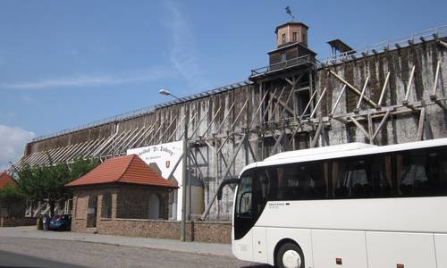 Bushaltepunkt am Gradierwerk