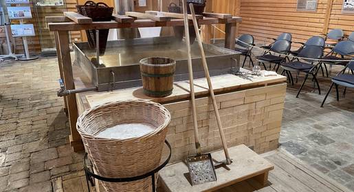 Siedepfanne im Kunsthof