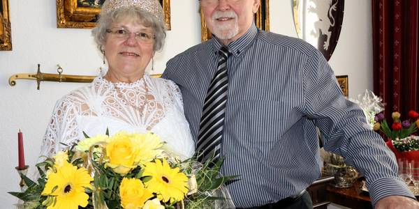 Feierten Goldene Hochzeit: Brigitte und Harald Bahr von Ehrenberg.