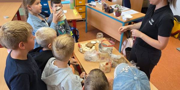 Projekttage an der Grundschule Plötzky. © Stadt Schönebeck (Elbe) Projekttage an der Grundschule Plötzky.