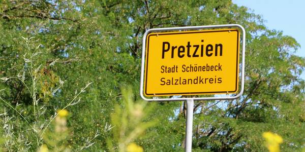 Ortsschild Pretzien © Stadt Schönebeck (Elbe) Ortsschild Pretzien
