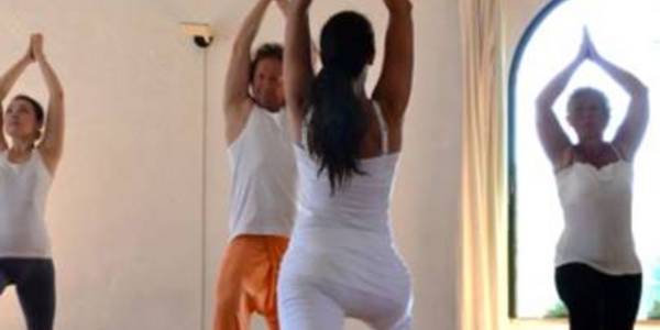 Yoga-Kurs mit Frau Sprieß
