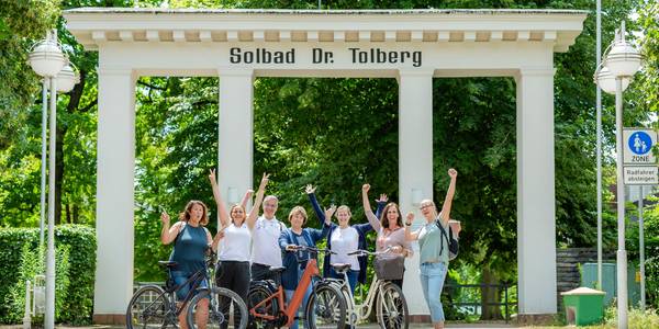 Teamfoto von 2024: v.L.n.R Jessika Rogat, Sissy Krabbes, Kay Kubick, Sibylle Schulz, Daniela Bieniek, Susanne Hofmann und Karin Friedrich