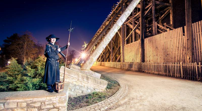 Nachtwächter Jeff Lammel am Gradierwerk