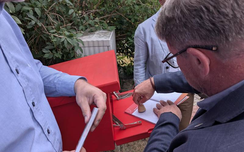 Sonderstempel an der St.-Lukas-Kirche offiziell eingeweiht