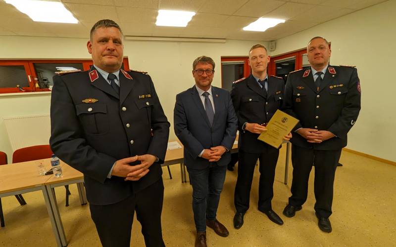 Beförderung zum Hauptlöschmeister