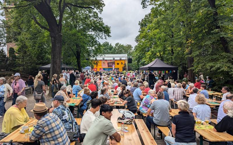 Bierer Berg Fest Sängerin