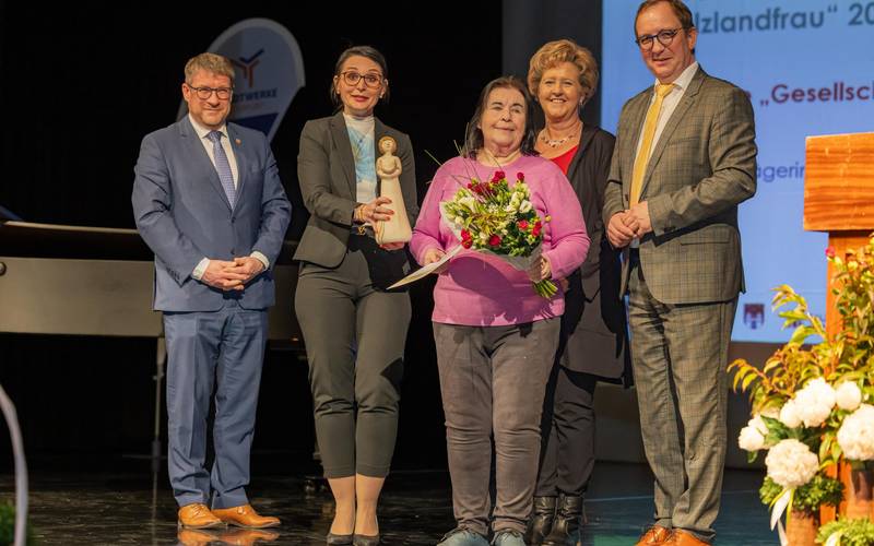 Gratulanten Adelheid Wölfel
