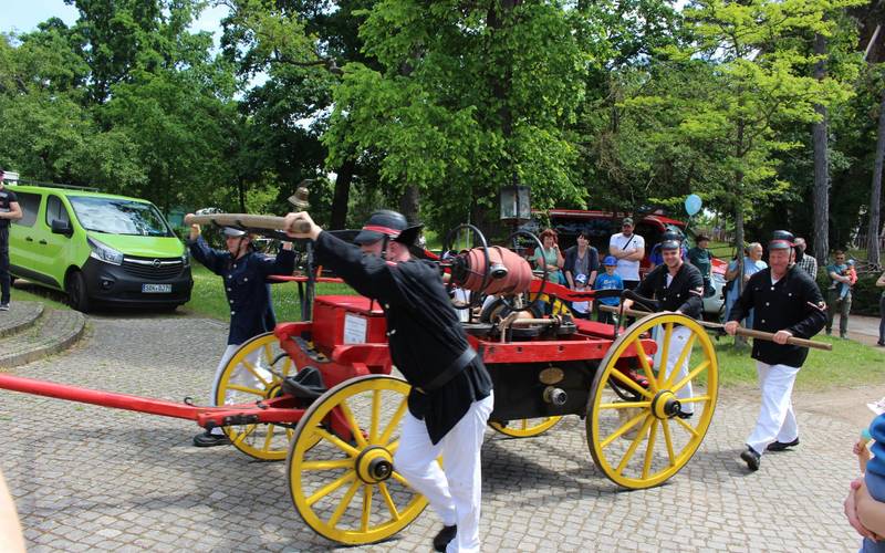 Vorführung Traditionsgruppe