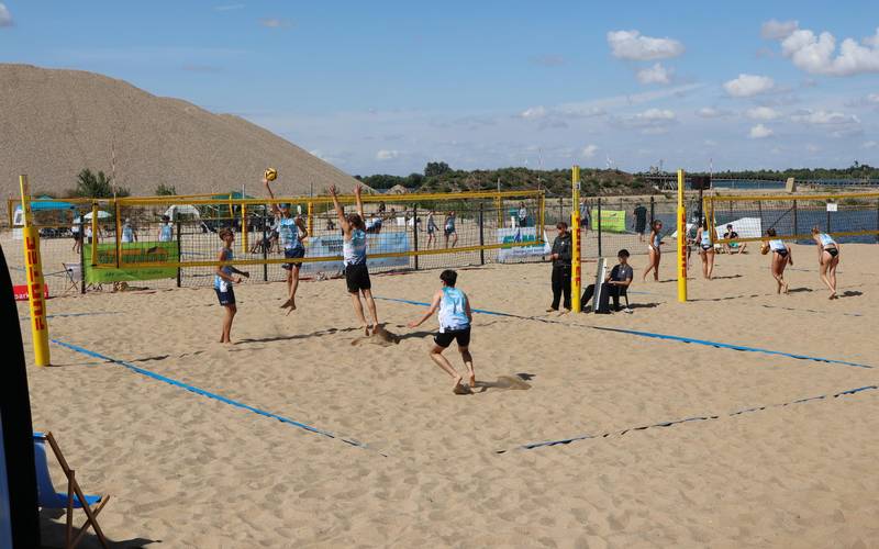 Pädagogik Schönebeck organisiert Spitzensport am Beachcenter